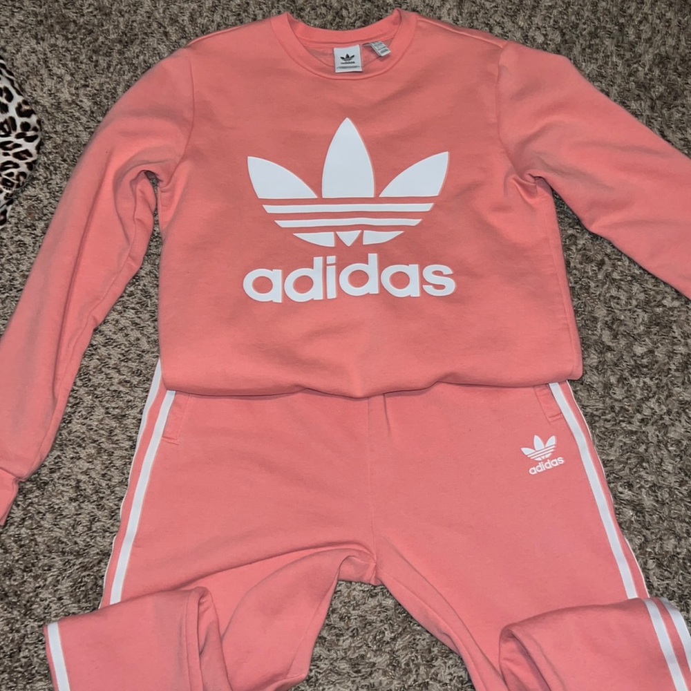 Adidas Sweatsuit